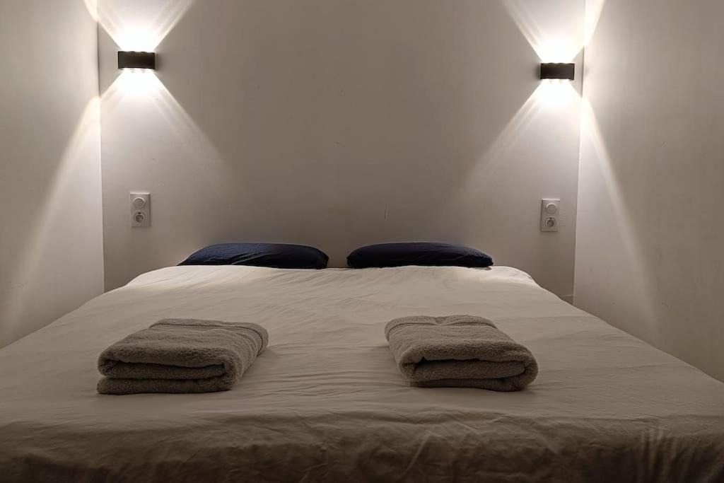 Appartement Confort Equipe Au Coeur De Beziers Bagian luar foto